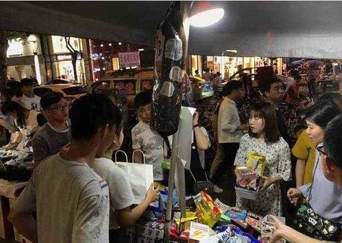 批发小零食摆摊赚钱吗，摆摊卖小零食