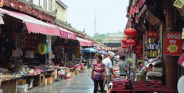 汕头小零食批发进货渠道在哪里，汕头批发零食在哪里啊
