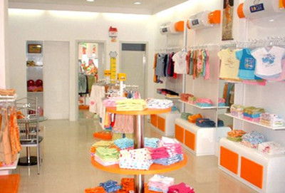 信丰叮当猫童装批发店地址，叮当猫童装专卖店