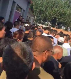 滦南县奔城集贸市场有卖摩托车的吗