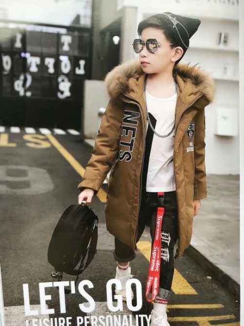 广东童装尾货批发市场在那里?