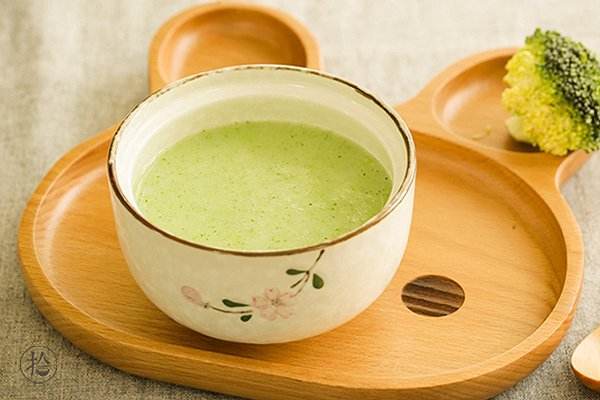 我想代理婴儿辅食系列产品,那个产品好呢?