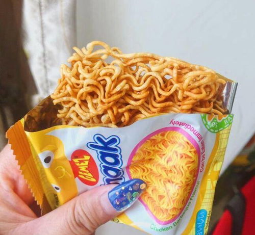 零小馋食品盒怎么摆放
