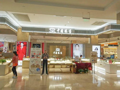 柯桥银泰童鞋品牌店在几楼，柯桥银泰泰兰尼斯鞋店电话