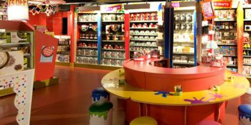 怎么选择玩具加盟店，如何加盟玩具店