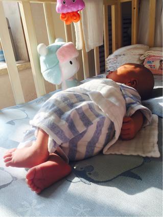 宝宝尿不湿牌子可以换来换去吗，小孩子可以经常换尿不湿品牌吗