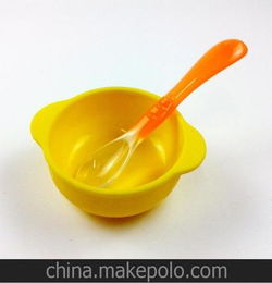 宝宝吃饭用的硅胶餐具,是否真的安全?
