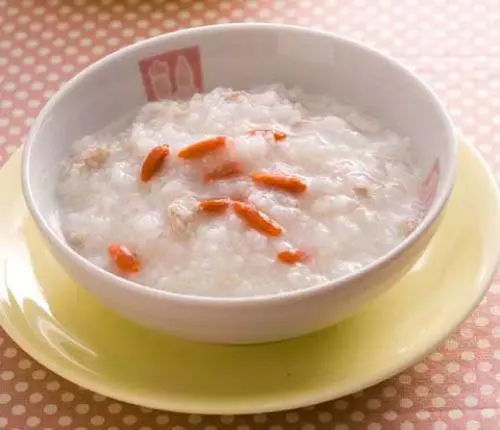 新生儿的辅食吃什么牌子的好，宝宝辅食吃什么牌子