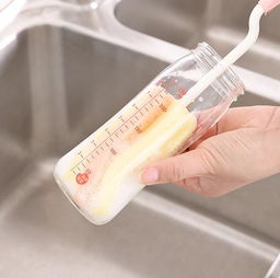 你们清洗奶瓶都用什么样的刷子啊?都是怎么消毒的?