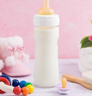 新生儿适合用什么奶瓶品牌的，新生儿用哪种奶瓶比较好