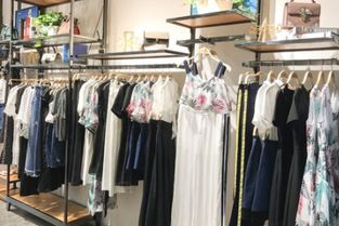 银川实体店孕妇装品牌有哪些店，银川哪有买孕妇装的店呢