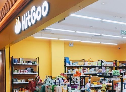 现在市面上有什么比较出名的零食店?