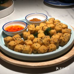 那豆腐吃着里面好象带着肉块 不知道是什么豆腐 哪位高人帮忙找下_百