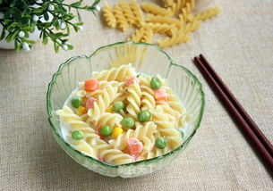 婴幼儿辅食哪个牌子好?给爬得溜了的宝宝买什么面条好一些?