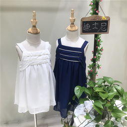 吵起来了!玲娜贝儿的“中秋汉服”引争议,具体引发了怎样的争议?_百度