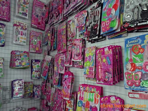 巴中特价玩具批发市场在哪，巴中玩具店