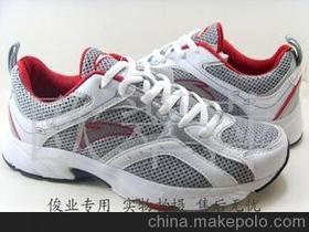 安踏童鞋品牌直播
