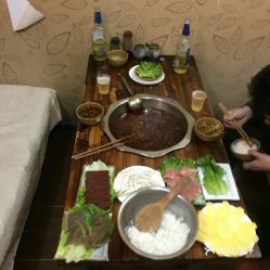 贵阳哪儿能买到贵州特产,波波糖,贵州三宝之类的,最好品种多,价格实在