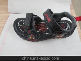 奥特曼童鞋品牌项链
