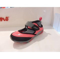 那都乐童鞋怎么样?